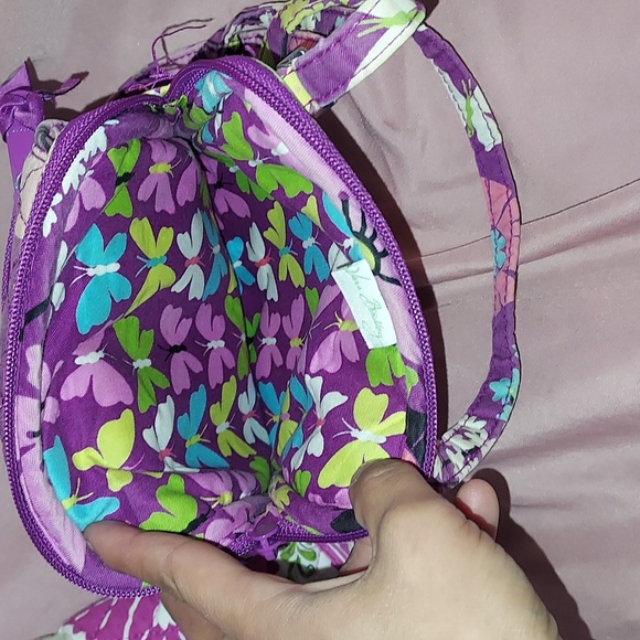 Purses - Picture 3 of 4